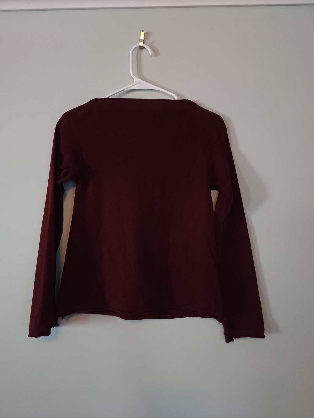 Women’s Long-Sleeve Crewneck Top - Burgundy